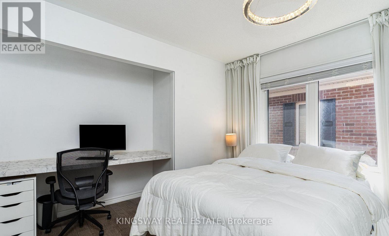 47 - 1000 Asleton Boulevard N, Milton, ON - Indoor Photo Showing Bedroom