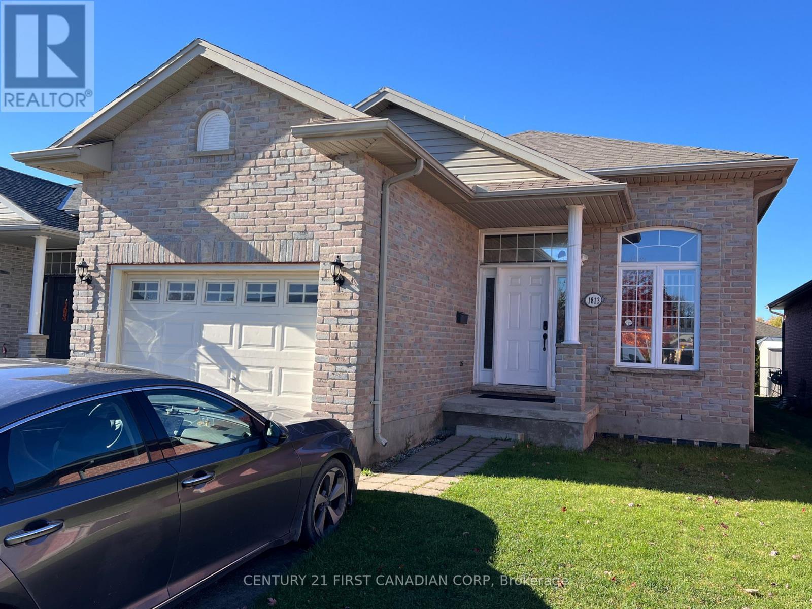 1813 Dalmagarry Drive, London North (North E), ON - Outdoor