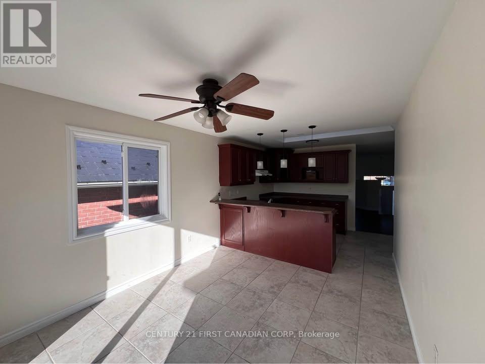 1813 Dalmagarry Drive, London North (North E), ON - Indoor Photo Showing Other Room