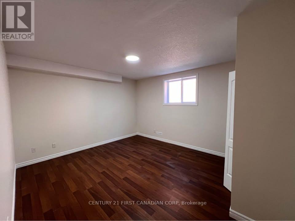 1813 Dalmagarry Drive, London North (North E), ON - Indoor