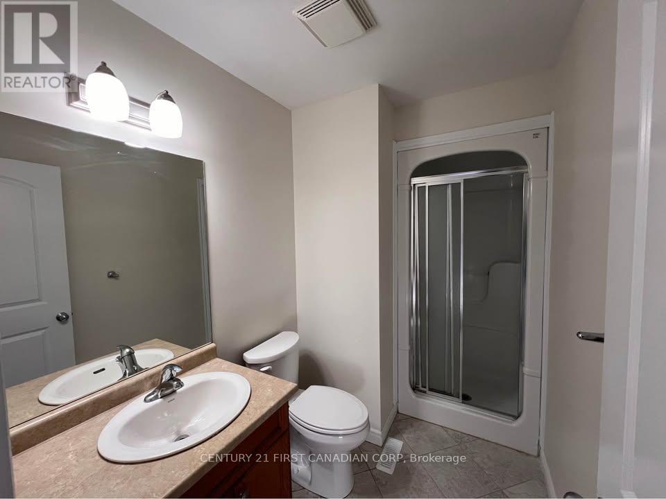 1813 Dalmagarry Drive, London North (North E), ON - Indoor Photo Showing Bathroom