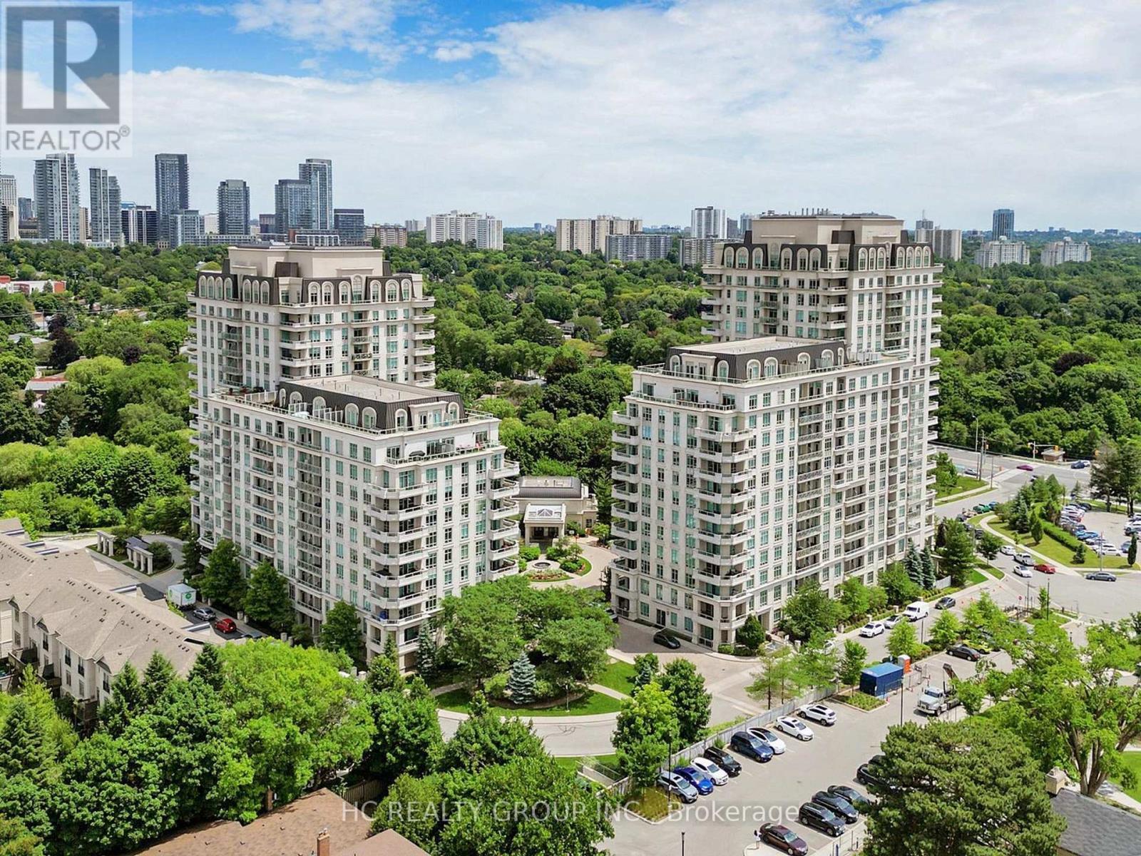 519 - 10 Bloorview Place, Toronto, ON - Outdoor With View
