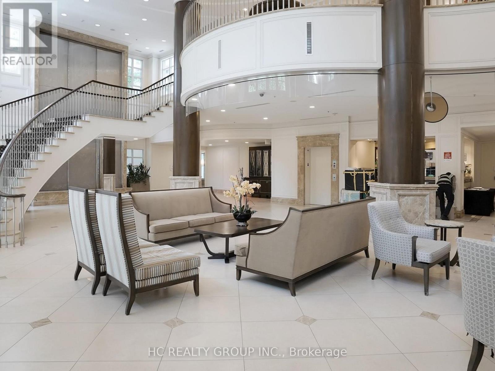 519 - 10 Bloorview Place, Toronto, ON - Indoor Photo Showing Other Room