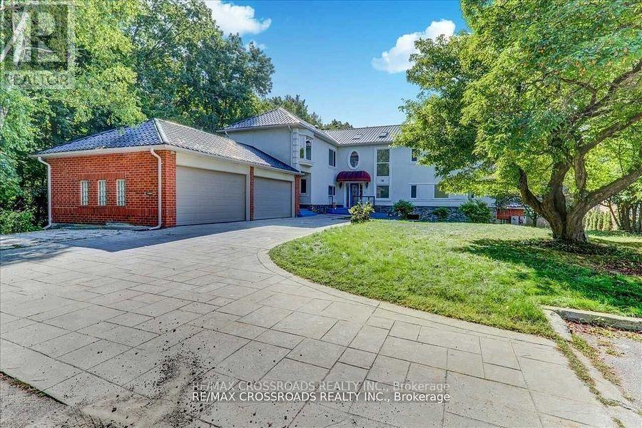 Lower U - 9 Redland Crescent E, Toronto, ON - Outdoor