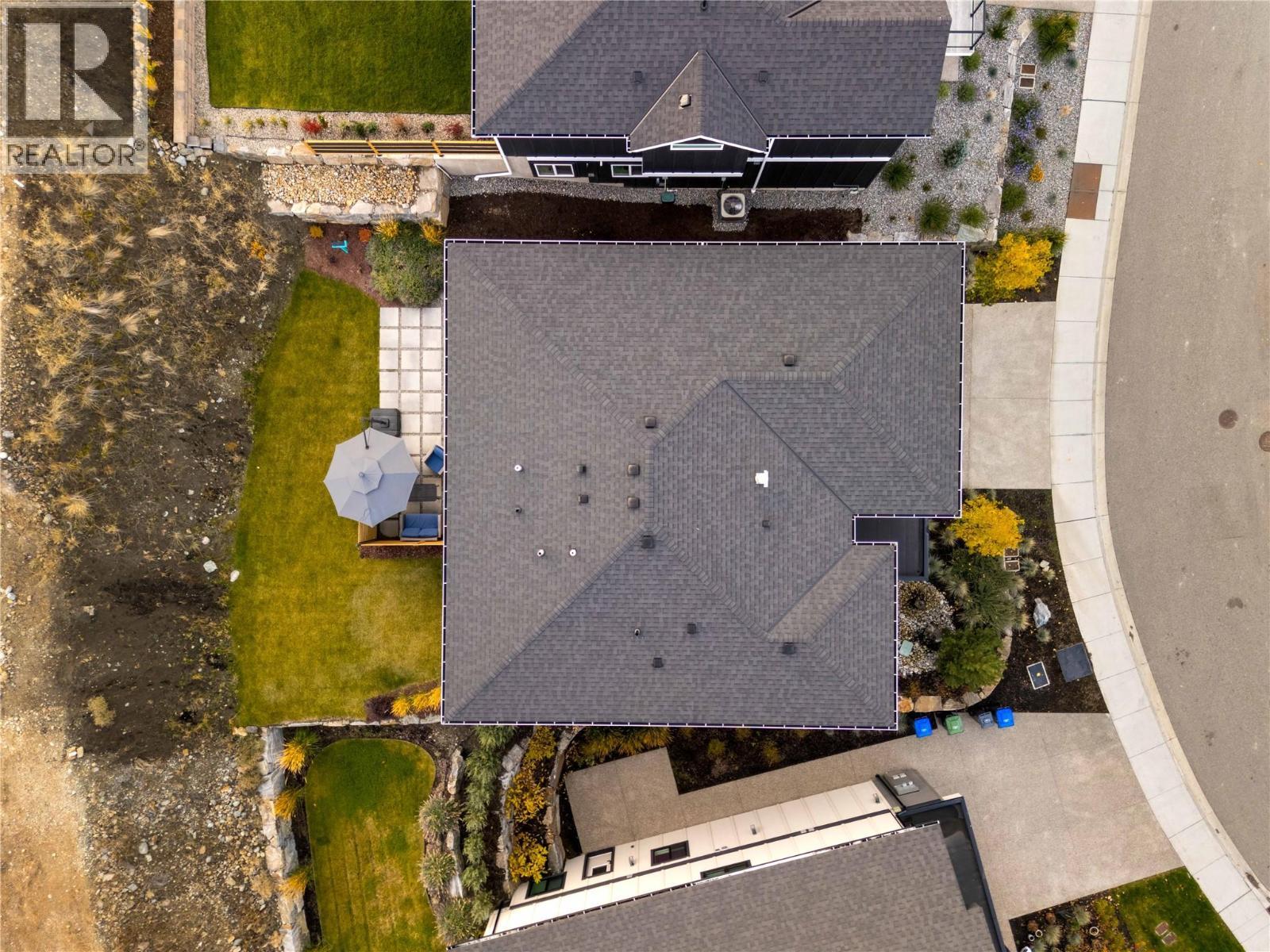 1131 Collinson Court, Kelowna, BC - Outdoor With View