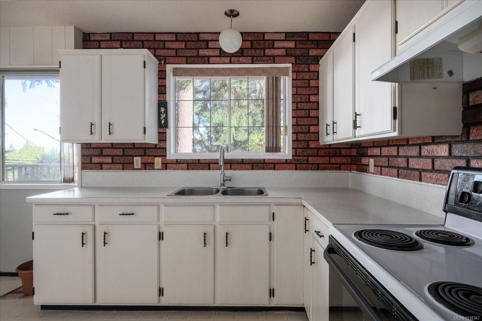 4425 Gulfview Dr, Nanaimo, BC