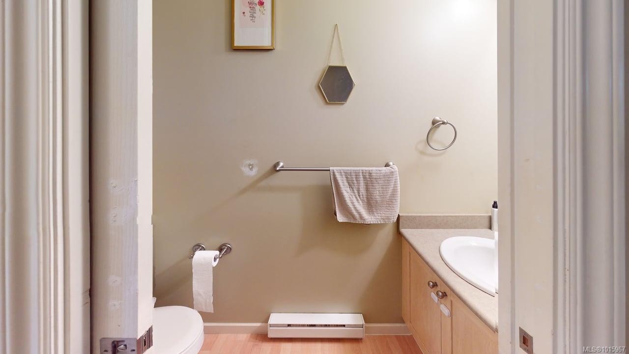 10-95 Talcott Rd, View Royal, BC