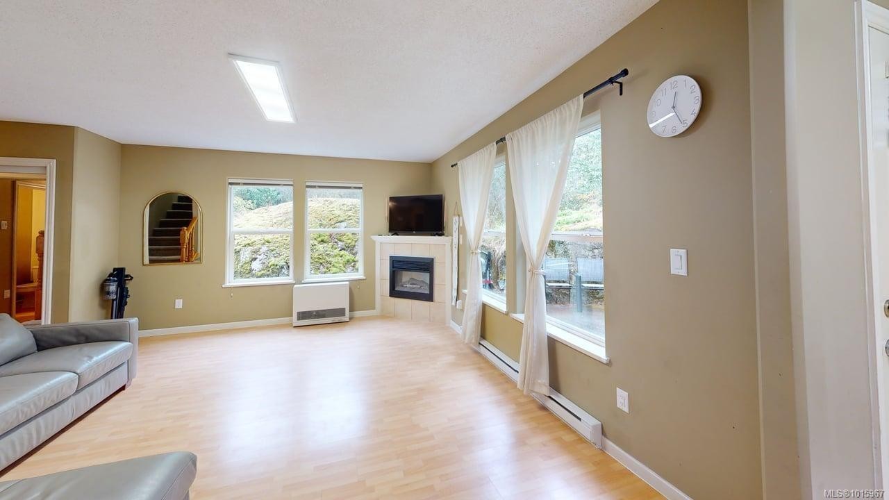 10-95 Talcott Rd, View Royal, BC