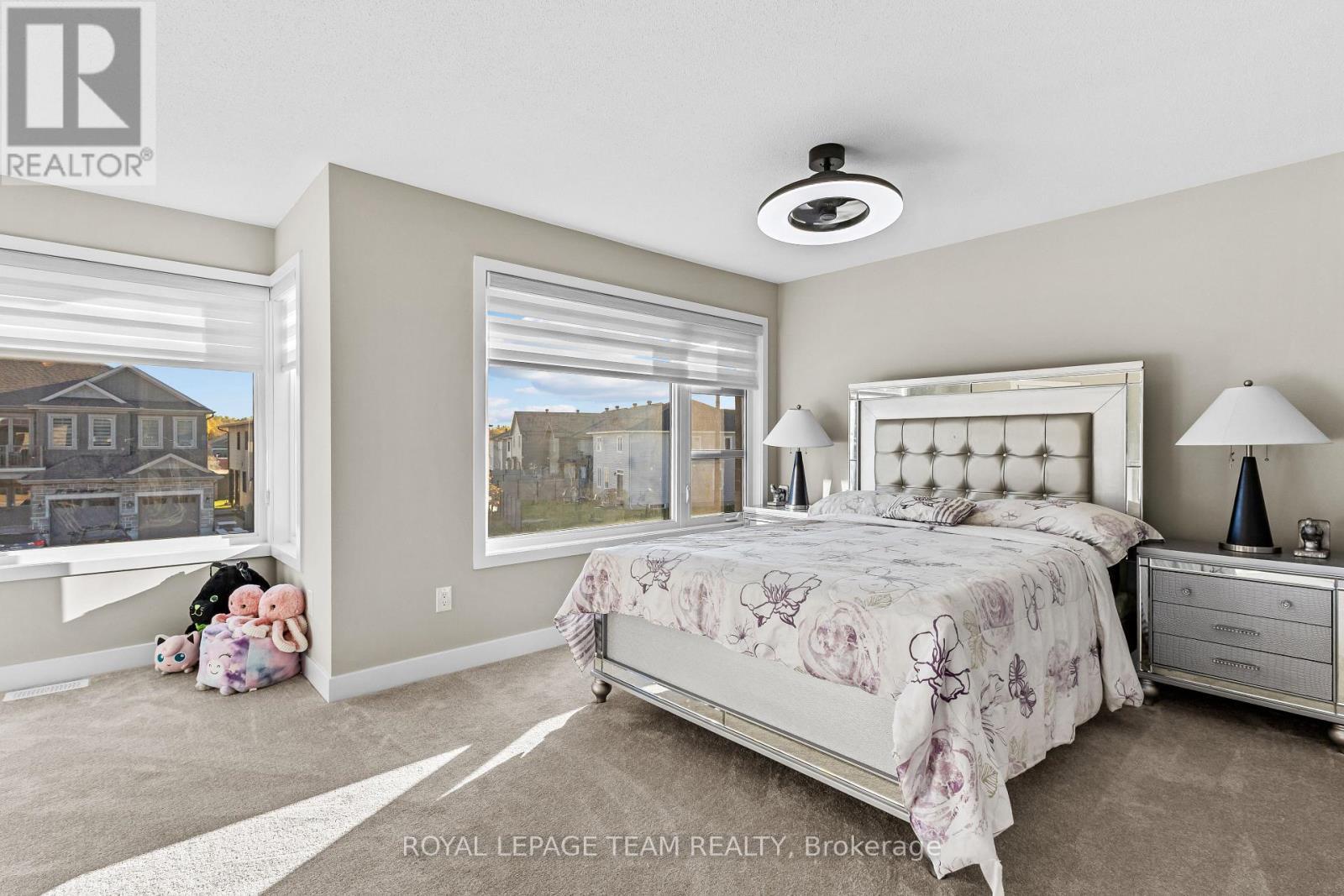 28 Dun Skipper Drive, Ottawa, ON - Indoor Photo Showing Bedroom