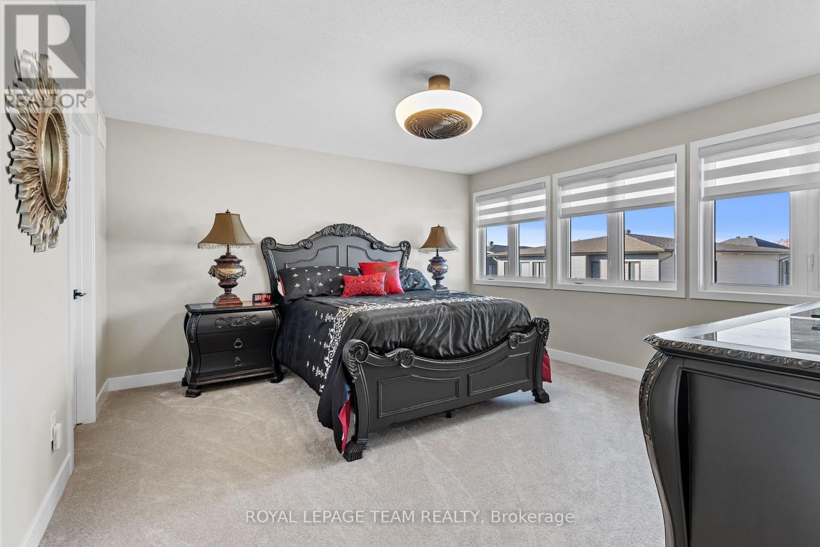28 Dun Skipper Drive, Ottawa, ON - Indoor Photo Showing Bedroom