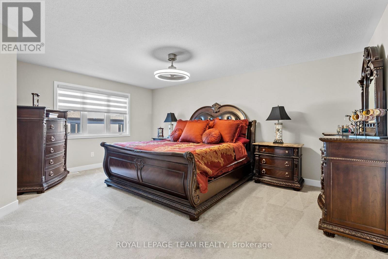 28 Dun Skipper Drive, Ottawa, ON - Indoor Photo Showing Bedroom
