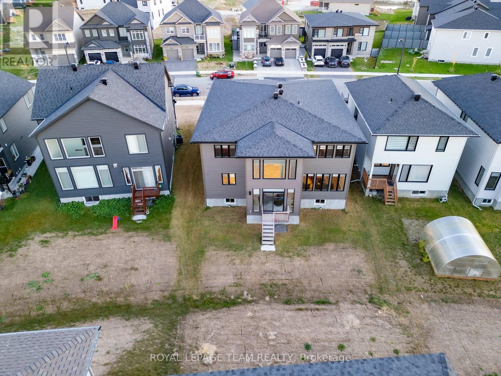 28 Dun Skipper Drive, Ottawa, ON - Outdoor