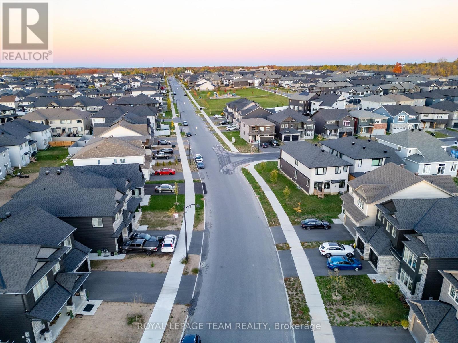 28 Dun Skipper Drive, Ottawa, ON - Outdoor With View