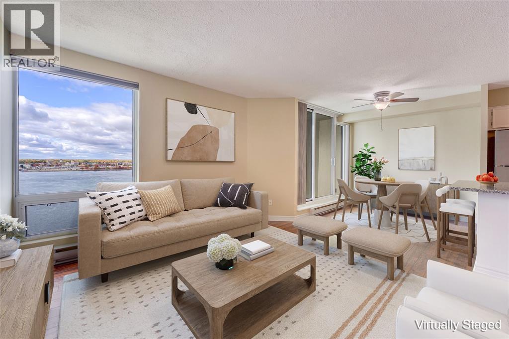 155 Front Street North Unit# 1103, Sarnia, ON - Indoor Photo Showing Living Room