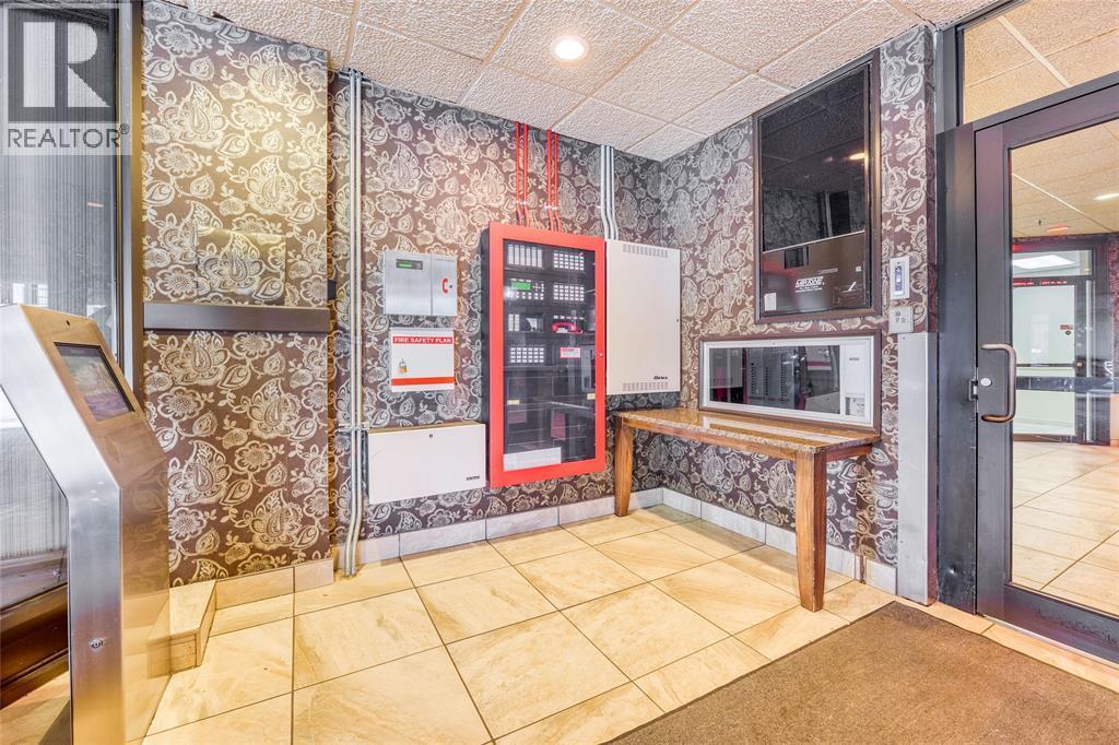 155 Front Street North Unit# 1103, Sarnia, ON - Indoor Photo Showing Other Room