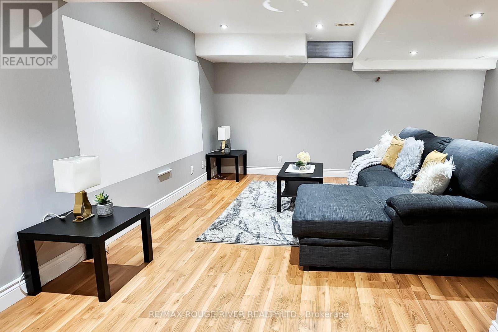 74 Meadow Wood Crescent, Hamilton, ON - Indoor