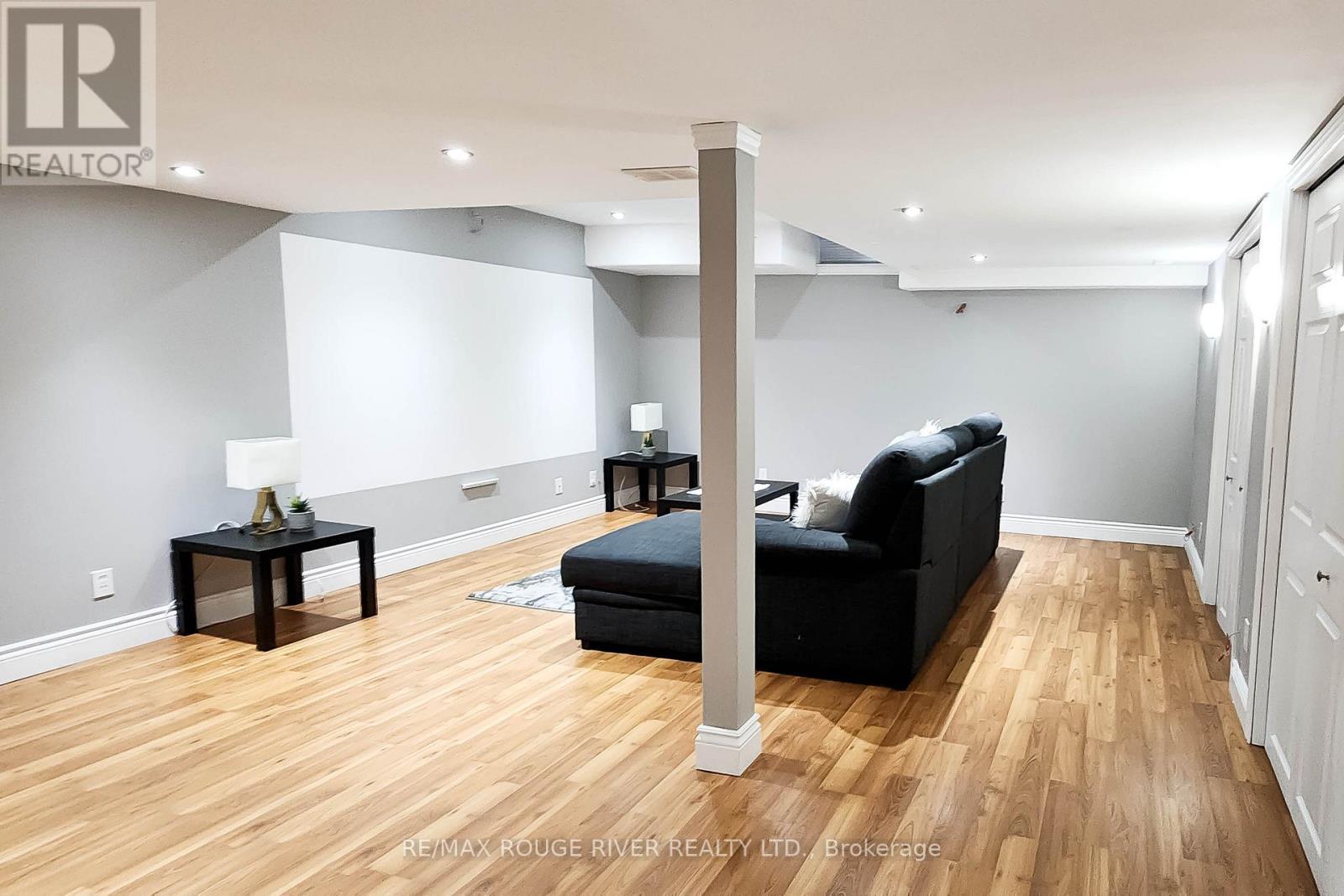 74 Meadow Wood Crescent, Hamilton, ON - Indoor