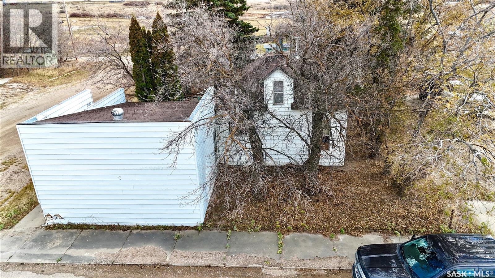 400 Central Avenue, Kenaston, SK - Outdoor