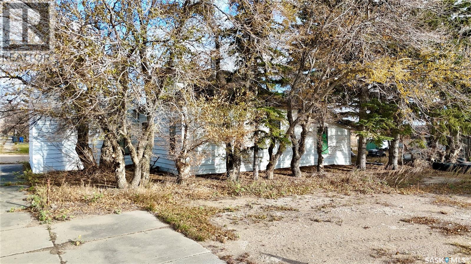 400 Central Avenue, Kenaston, SK - Outdoor
