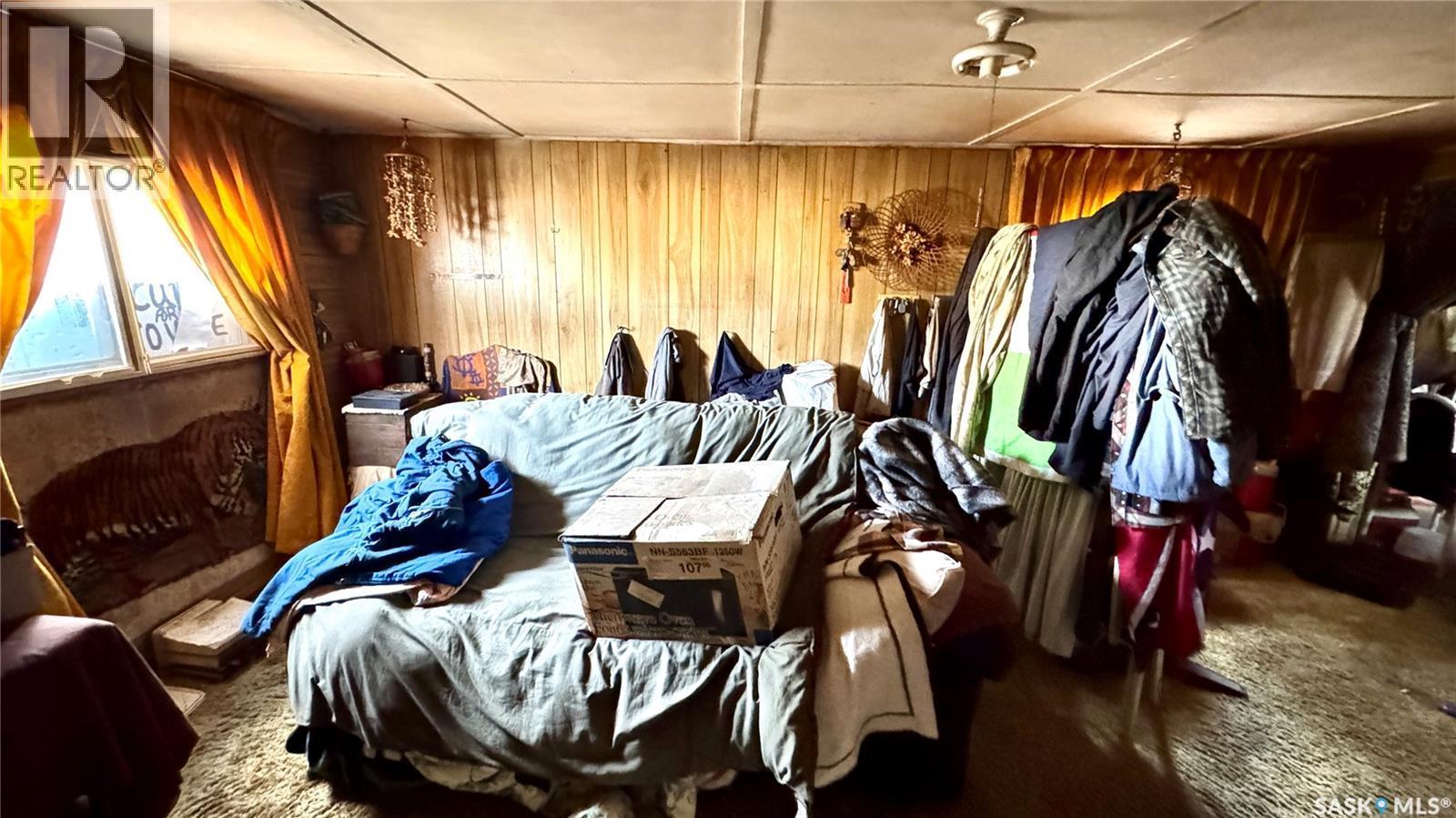 400 Central Avenue, Kenaston, SK - Indoor