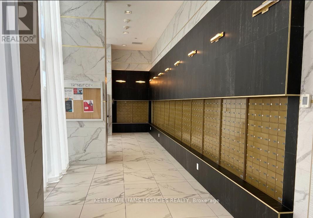 1107 - 5 Buttermill Avenue, Vaughan, ON - Photo Showing Other Room