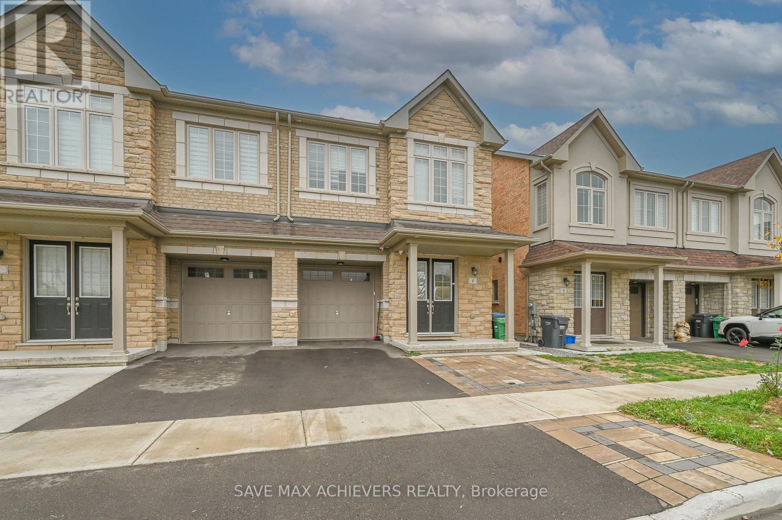 4 Hashmi Place, Brampton, ON - Outdoor With Facade
