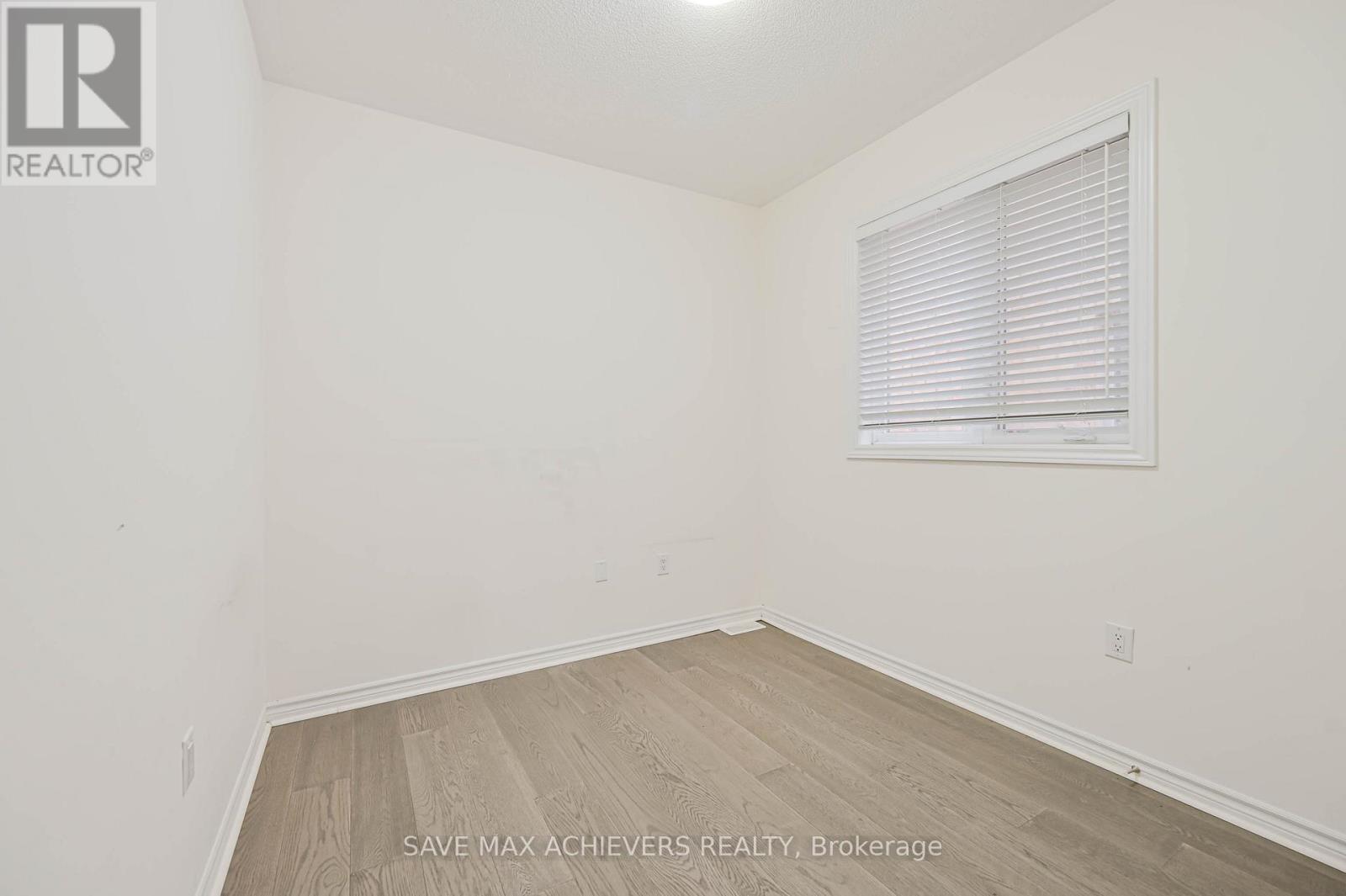 4 Hashmi Place, Brampton, ON - Indoor Photo Showing Other Room