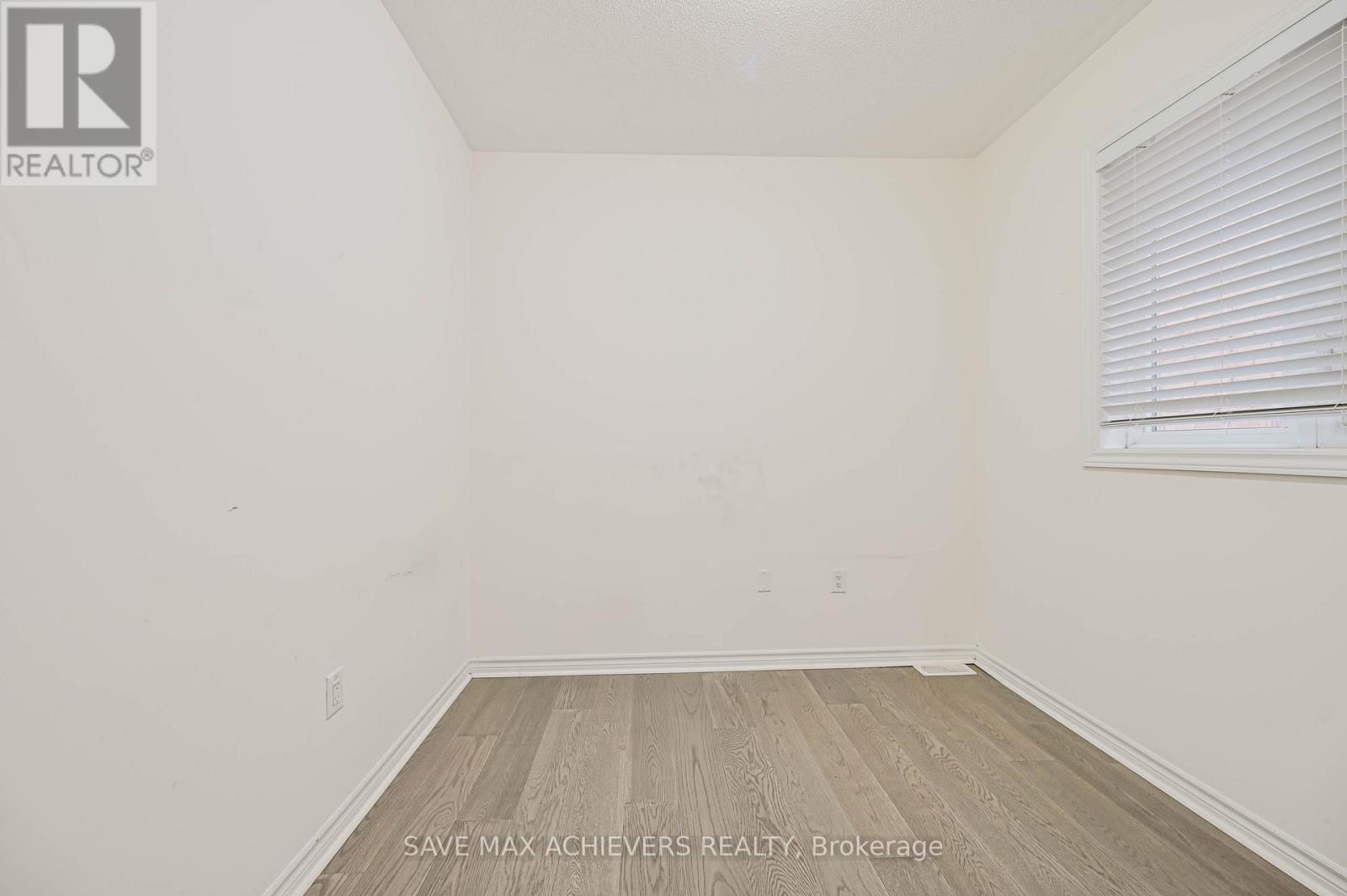 4 Hashmi Place, Brampton, ON - Indoor Photo Showing Other Room