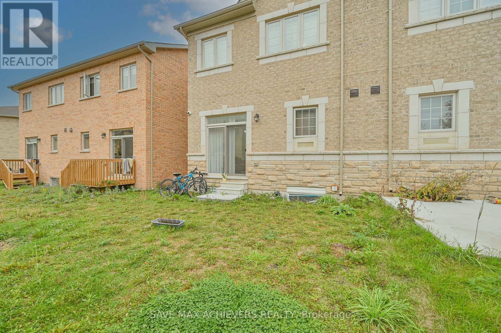 4 Hashmi Place, Brampton, ON - Outdoor With Exterior