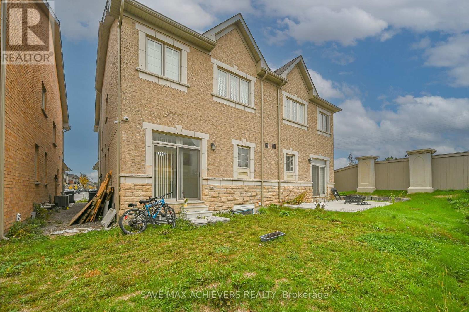 4 Hashmi Place, Brampton, ON - Outdoor With Exterior
