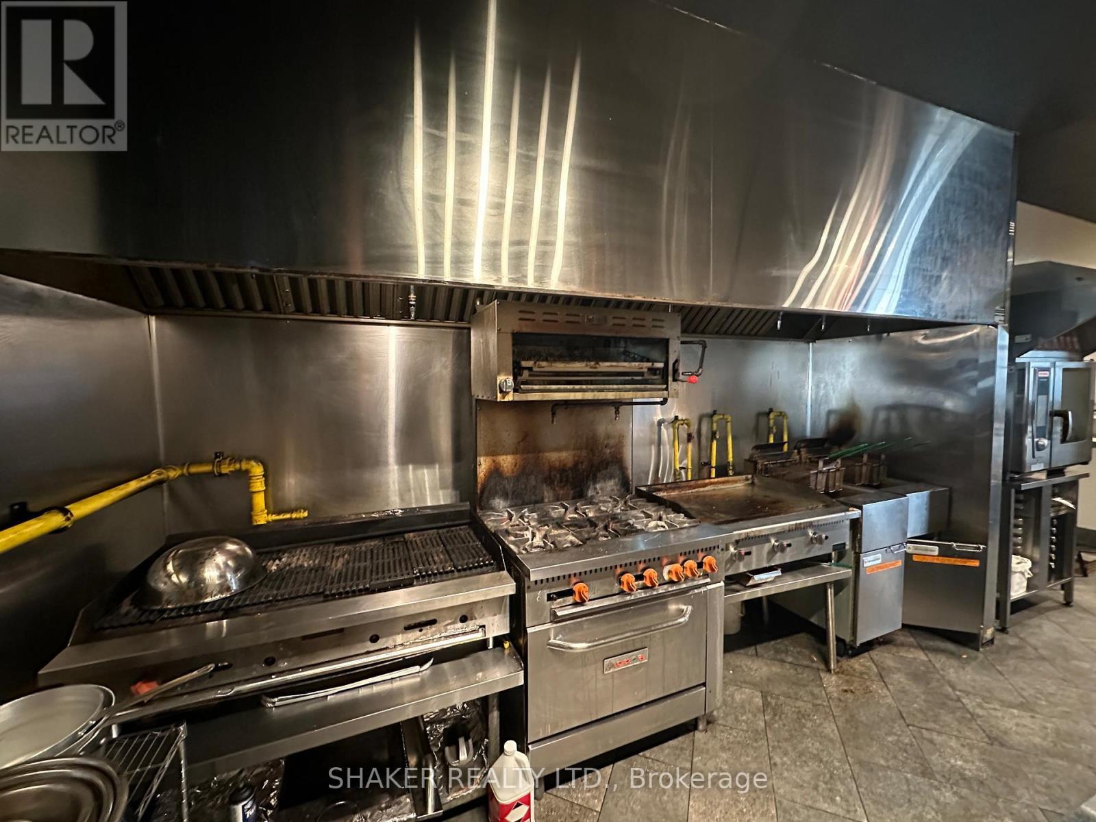 89 Clarence Street, Ottawa, ON