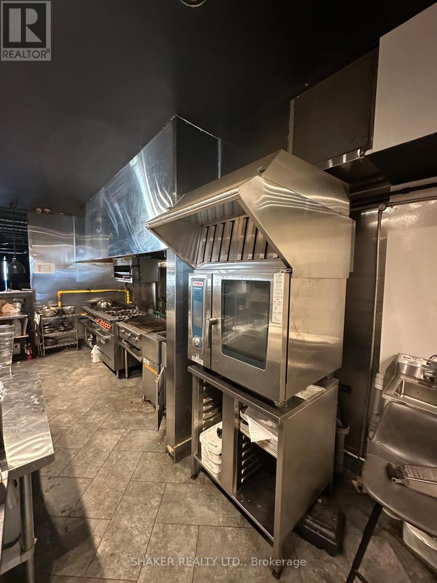 89 Clarence Street, Ottawa, ON