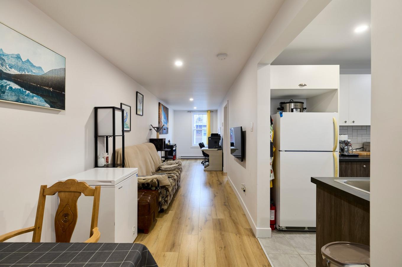 Vue d'ensemble - 974 Rue Ste-Ursule, Trois-Rivières, QC - Indoor Photo Showing Kitchen