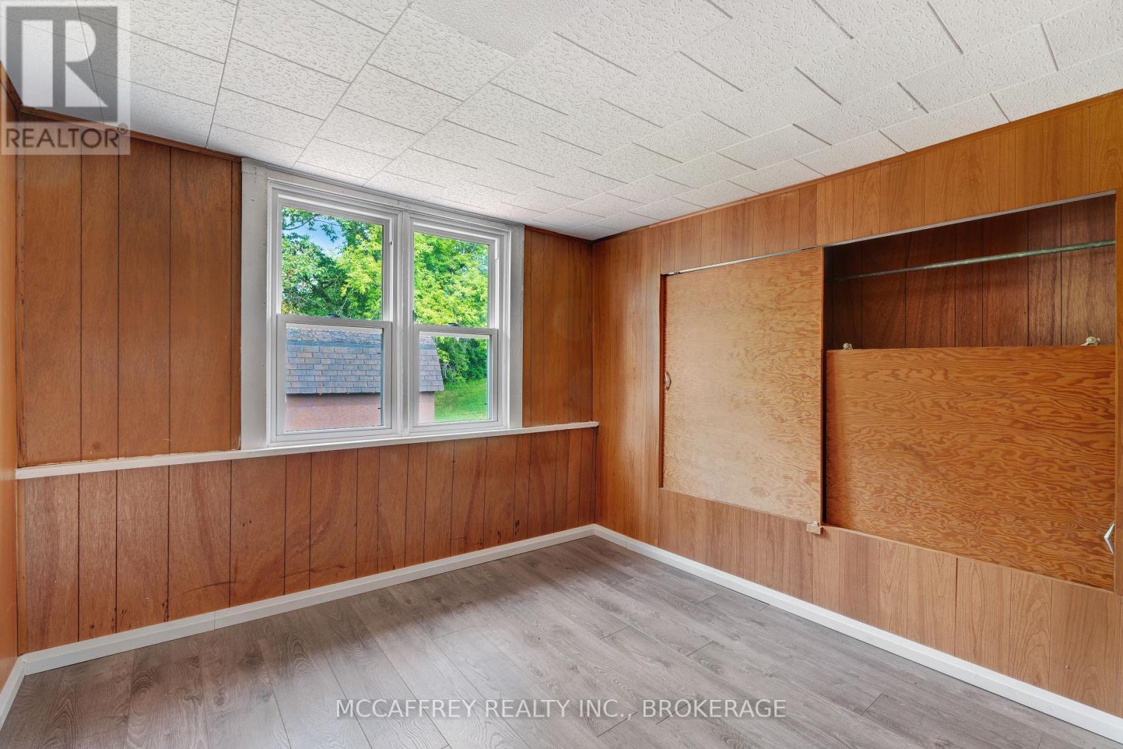 333 Burridge Road, Frontenac (Frontenac South), ON - Indoor Photo Showing Other Room