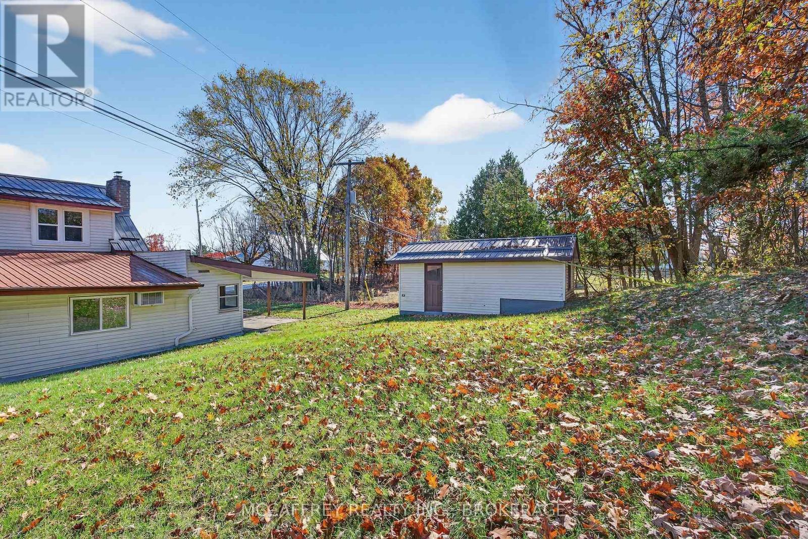 333 Burridge Road, Frontenac (Frontenac South), ON - Outdoor