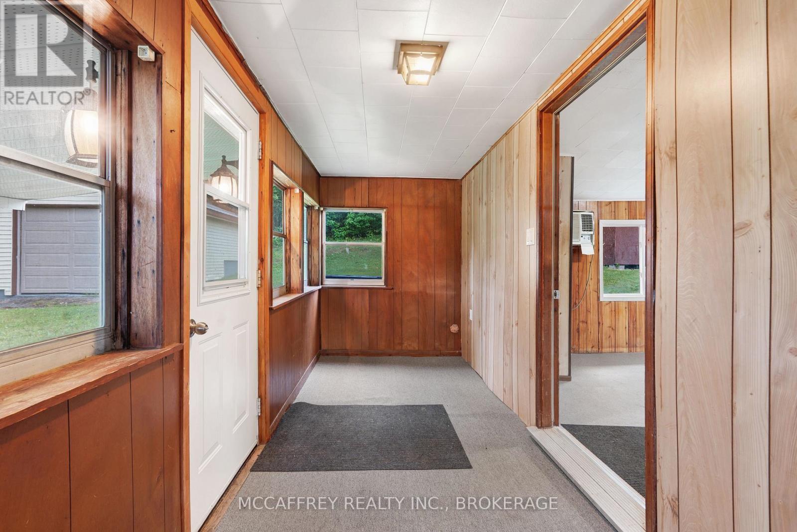 333 Burridge Road, Frontenac (Frontenac South), ON - Indoor Photo Showing Other Room