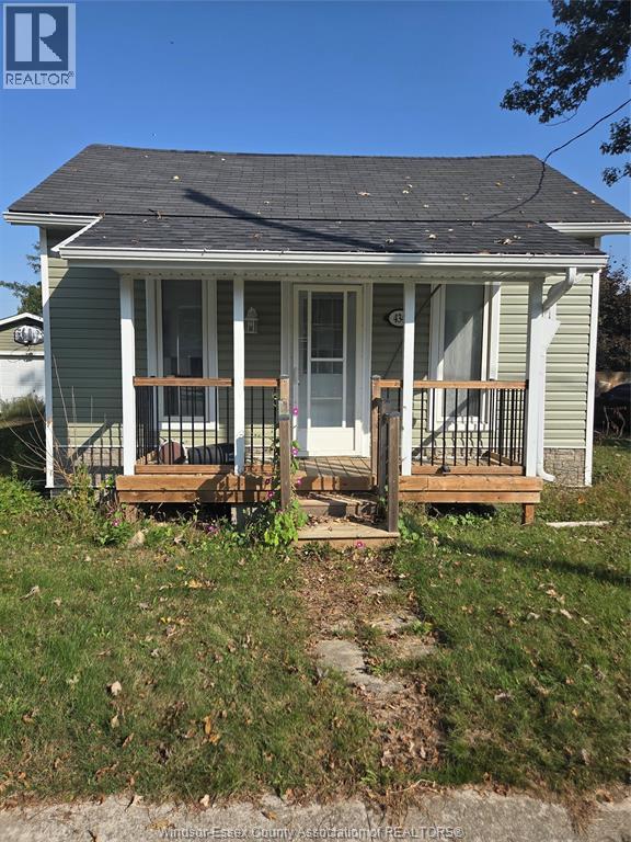 434 Isaac Street, Dresden, ON - Outdoor With Deck Patio Veranda
