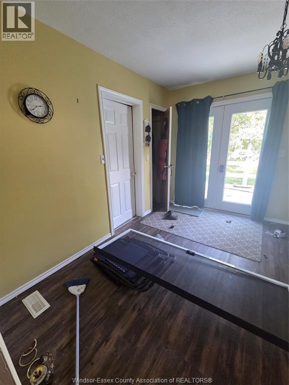 434 Isaac Street, Dresden, ON - Indoor Photo Showing Other Room