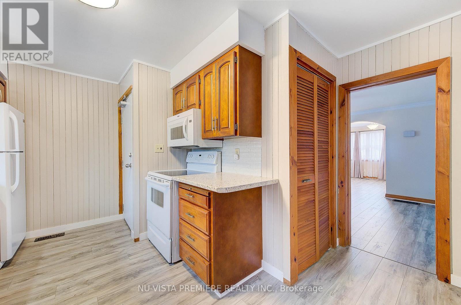 161 South Street S, Goderich (Goderich (Town)), ON - Indoor