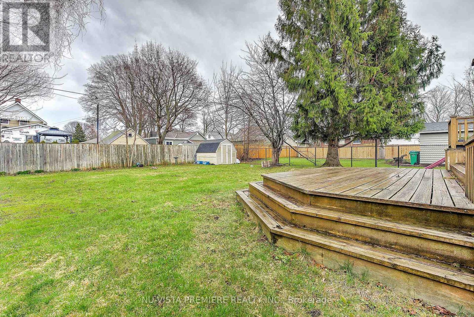161 South Street S, Goderich (Goderich (Town)), ON - Outdoor With Backyard
