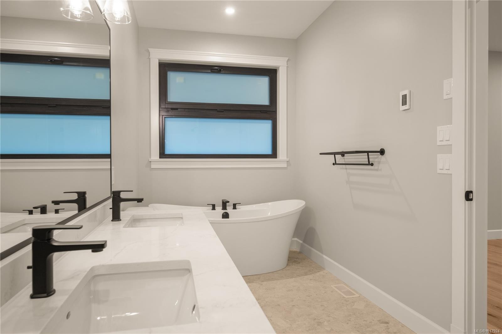 1854 Vee Rd, Cowichan Bay, BC