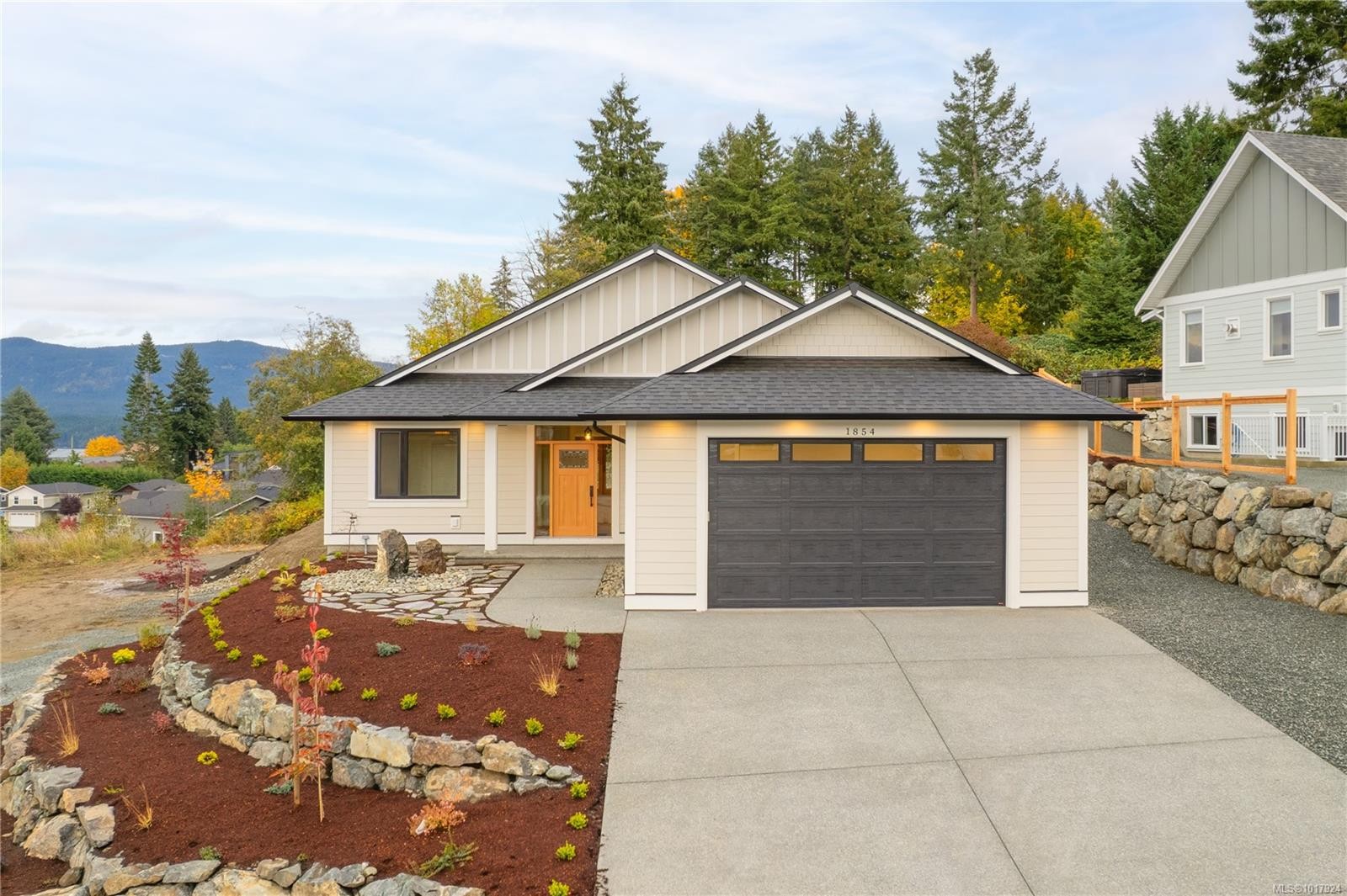 1854 Vee Rd, Cowichan Bay, BC