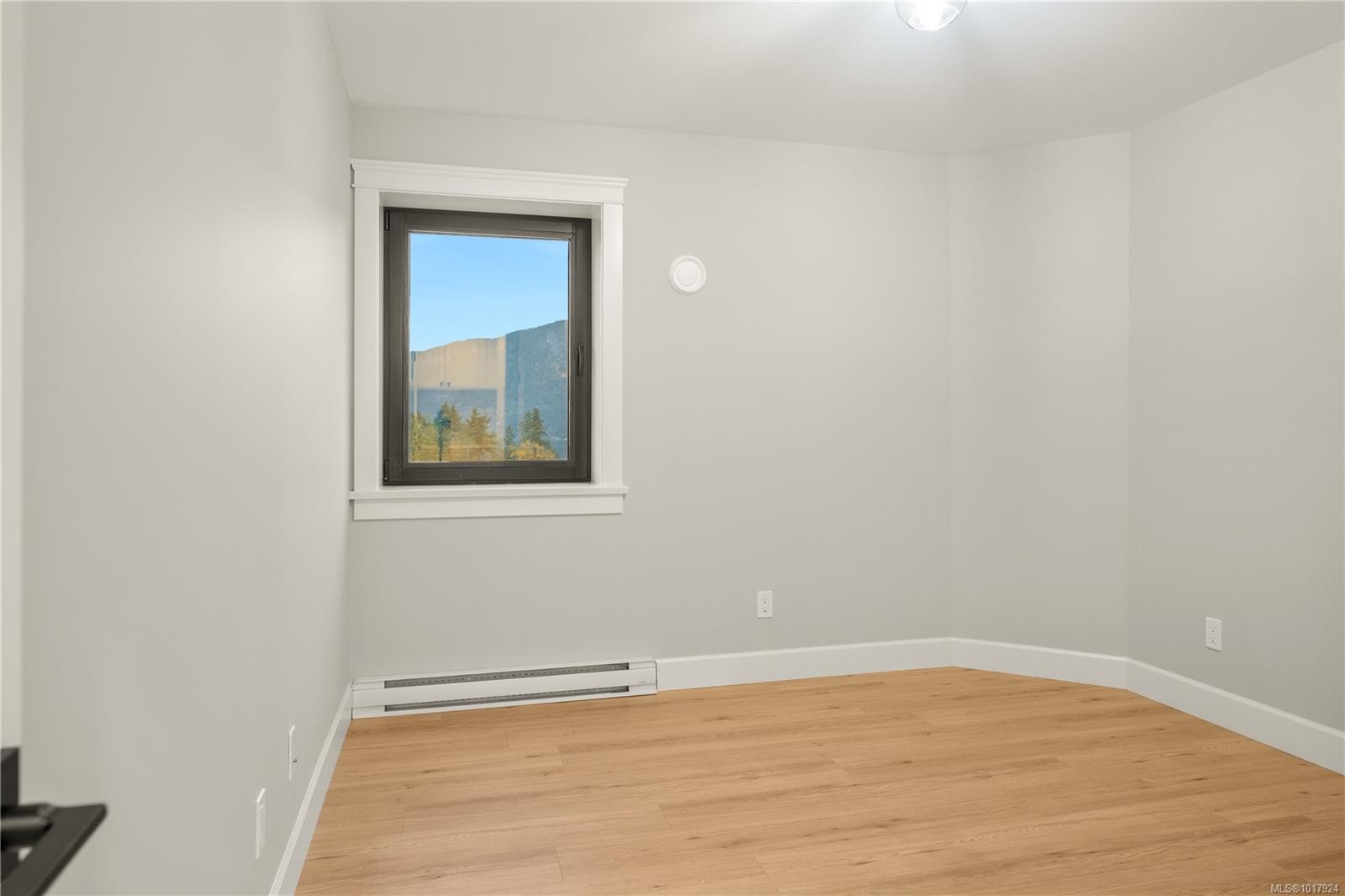 1854 Vee Rd, Cowichan Bay, BC