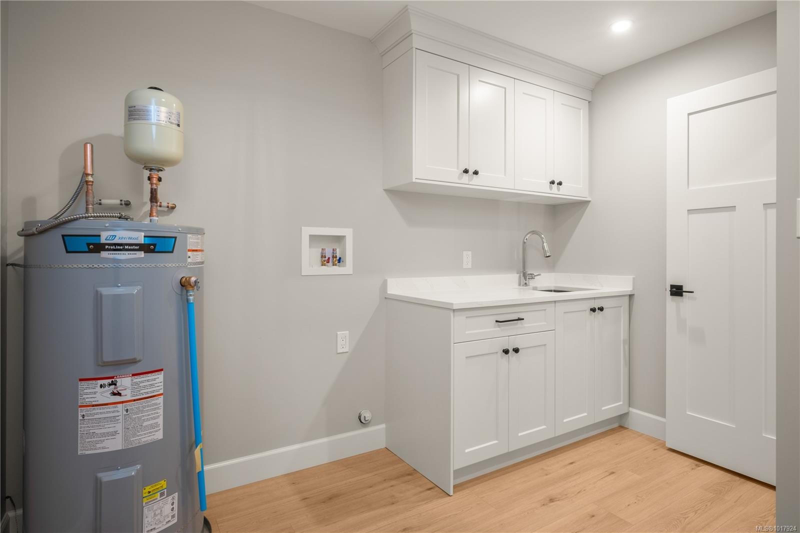 1854 Vee Rd, Cowichan Bay, BC