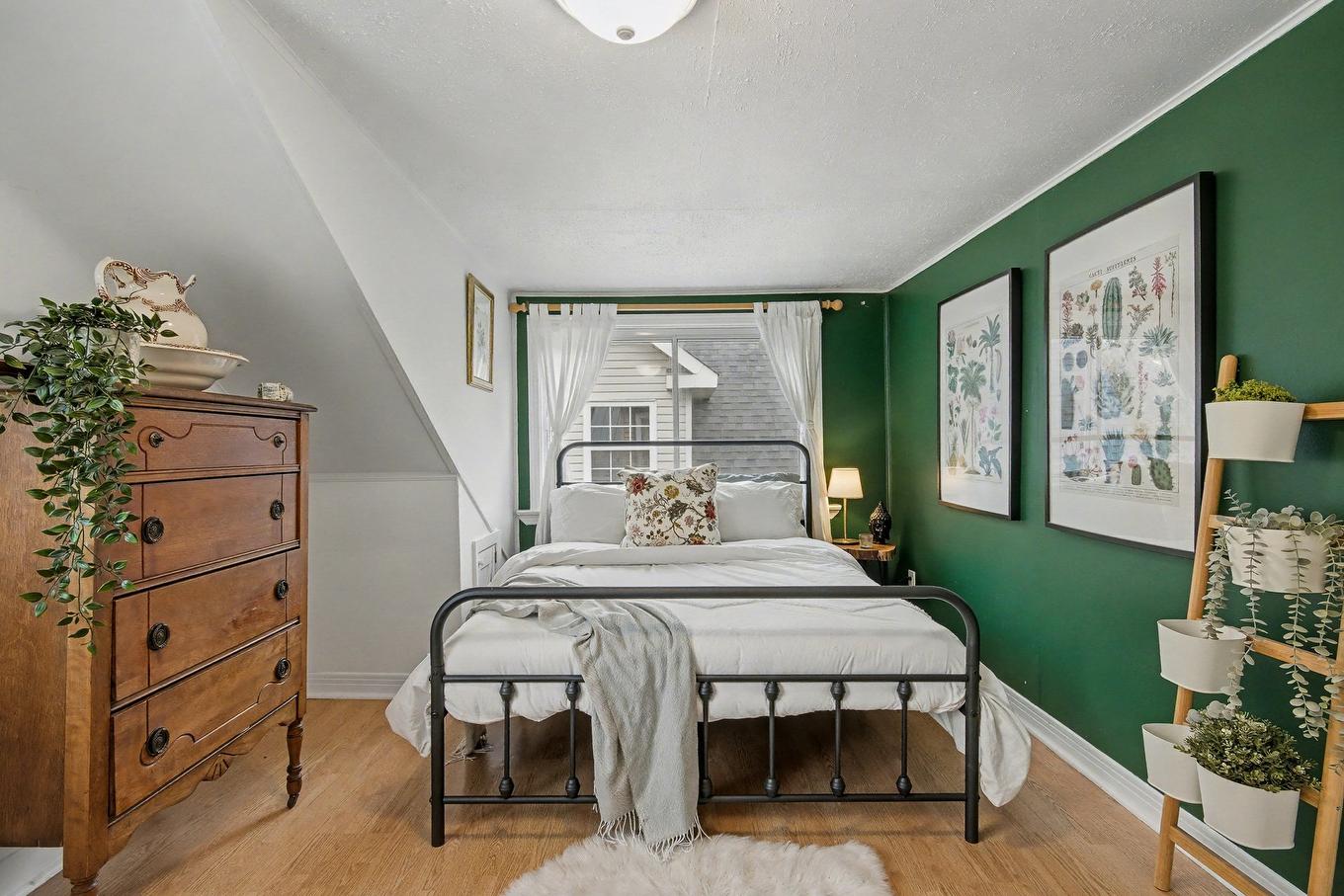 Chambre à coucher principale - 143 Rue Des Tournesols, Saint-Jean-Sur-Richelieu, QC - Indoor Photo Showing Bedroom