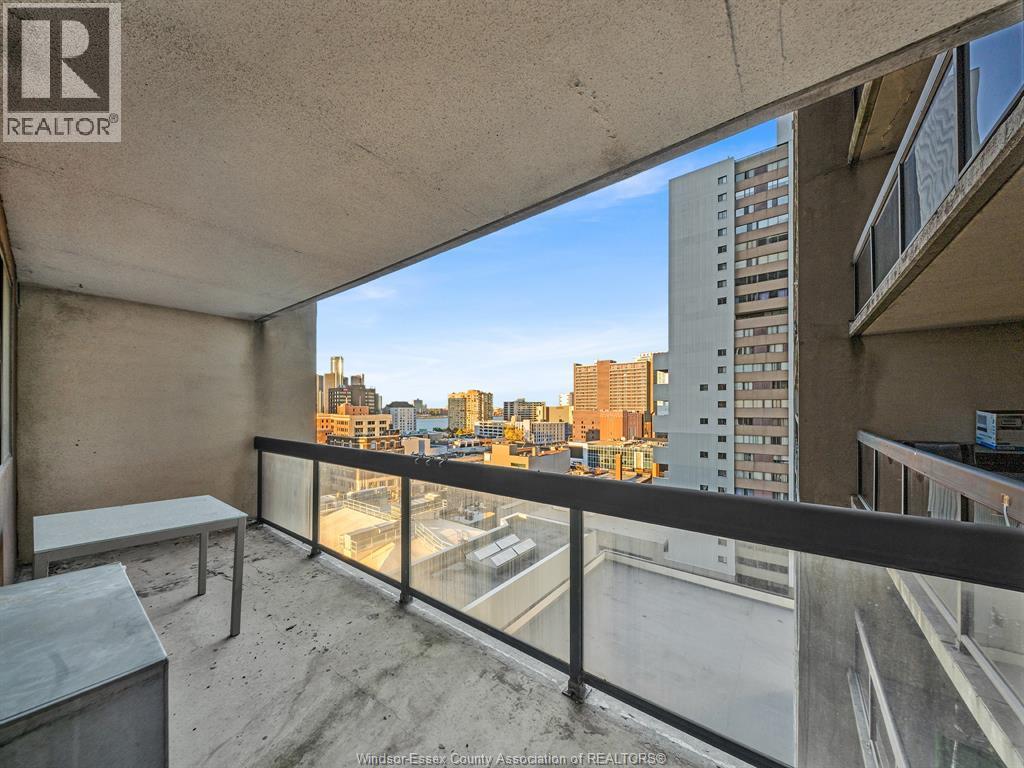 150 Park Unit# 1204, Windsor, ON - Outdoor With Balcony With Exterior