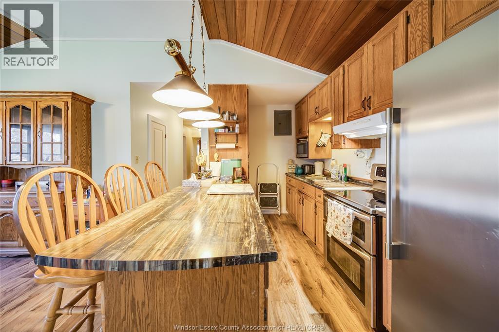 20966 Pier Road, Wheatley, ON - Indoor