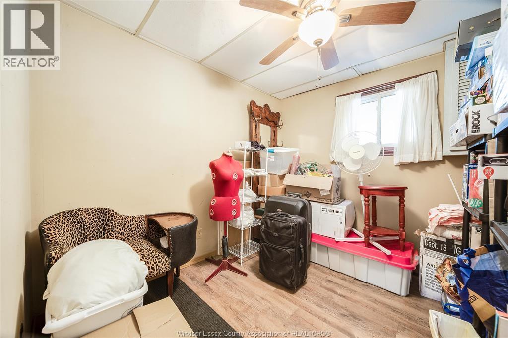 20966 Pier Road, Wheatley, ON - Indoor