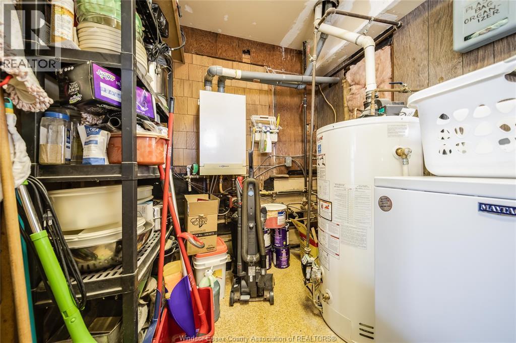 20966 Pier Road, Wheatley, ON - Indoor Photo Showing Basement