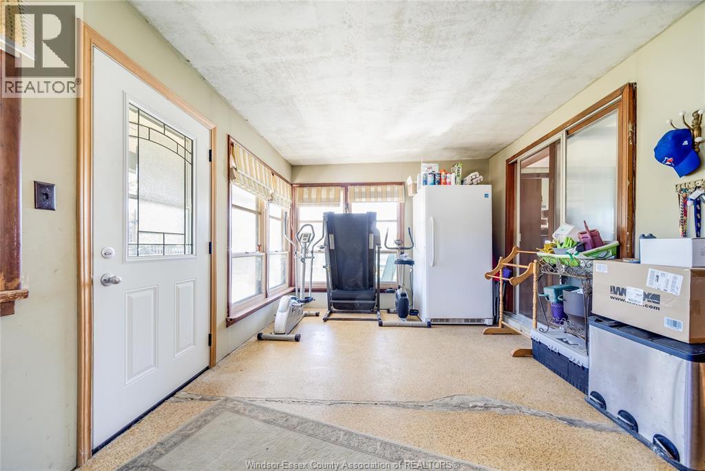 20966 Pier Road, Wheatley, ON - Indoor Photo Showing Gym Room